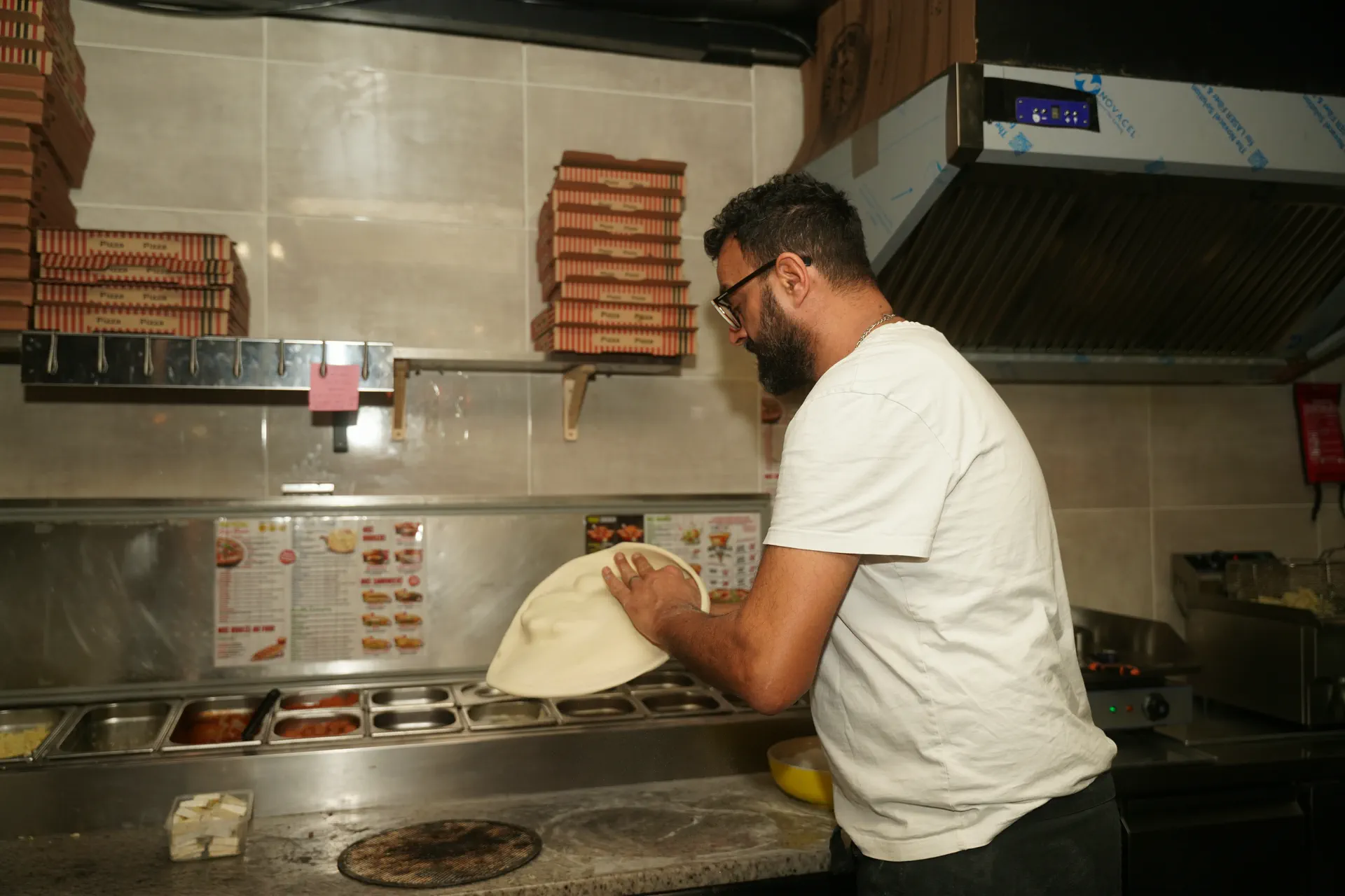Préparation de la pâte au pétrin